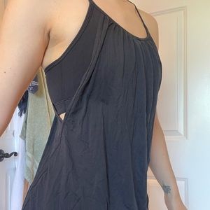 Lululemon workout top with built in bra